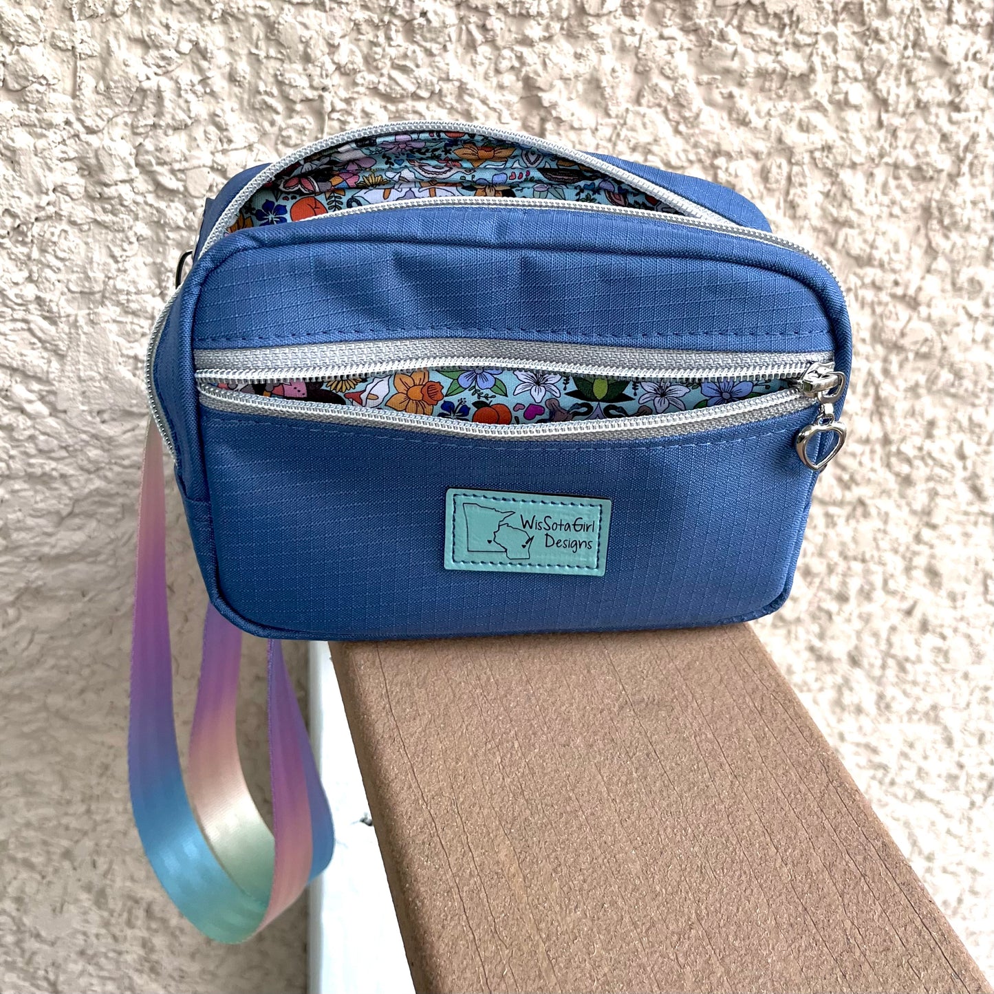 CROSSBODY - The RAYNA