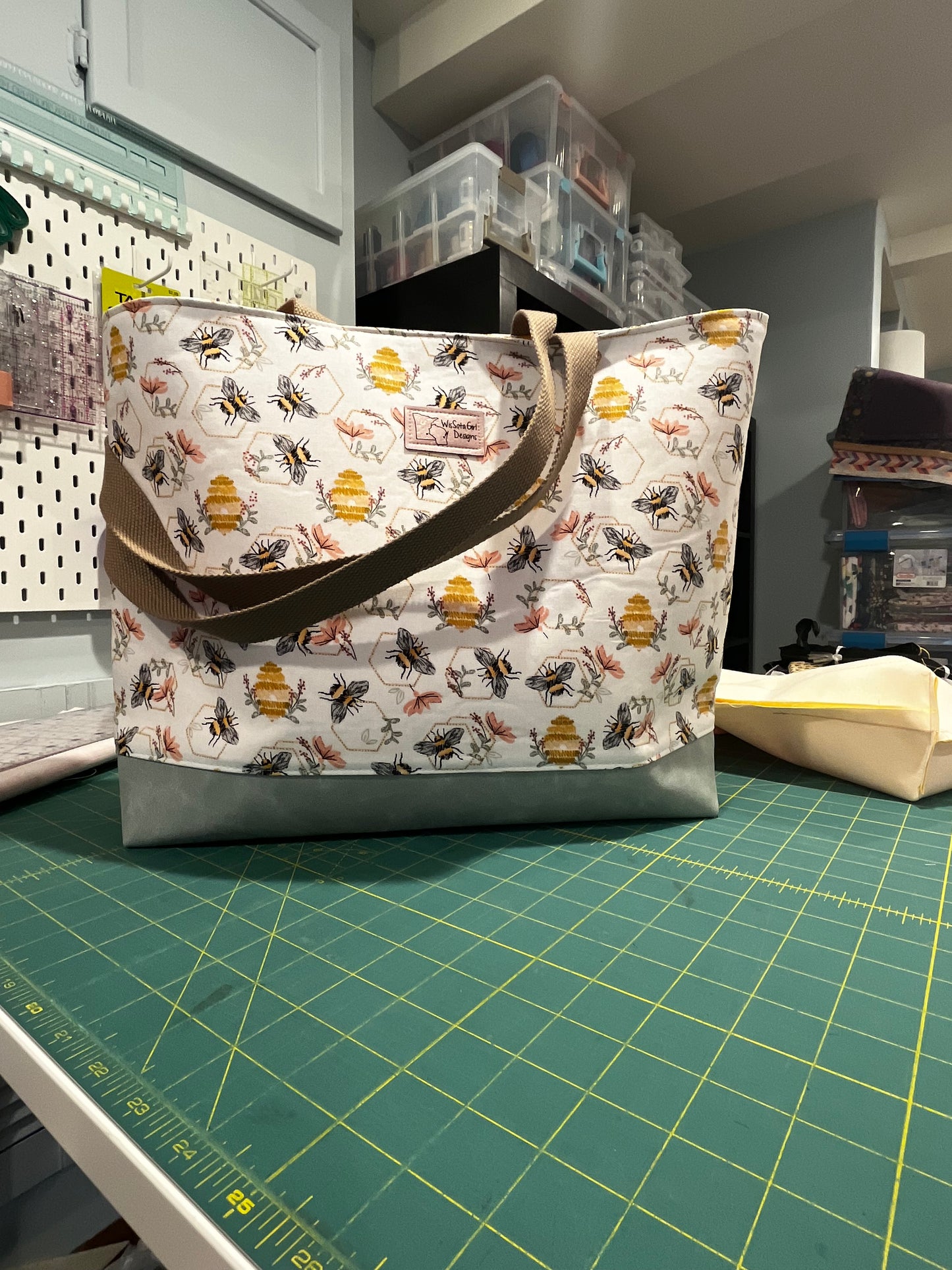 TOTE - Pepin Tote Bags