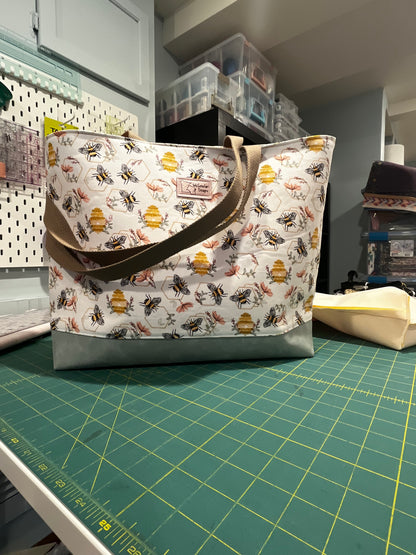 TOTE - Pepin Tote Bags
