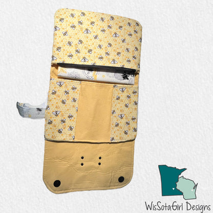 BABY ITEMS - CLEAN UP CLUTCH
