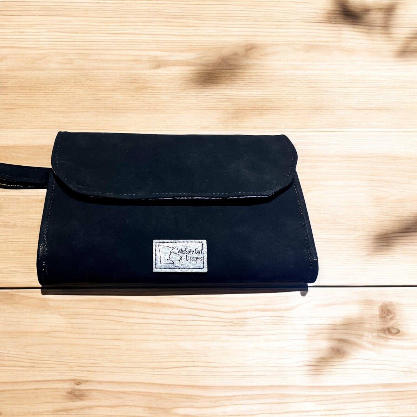 BABY ITEMS - CLEAN UP CLUTCH